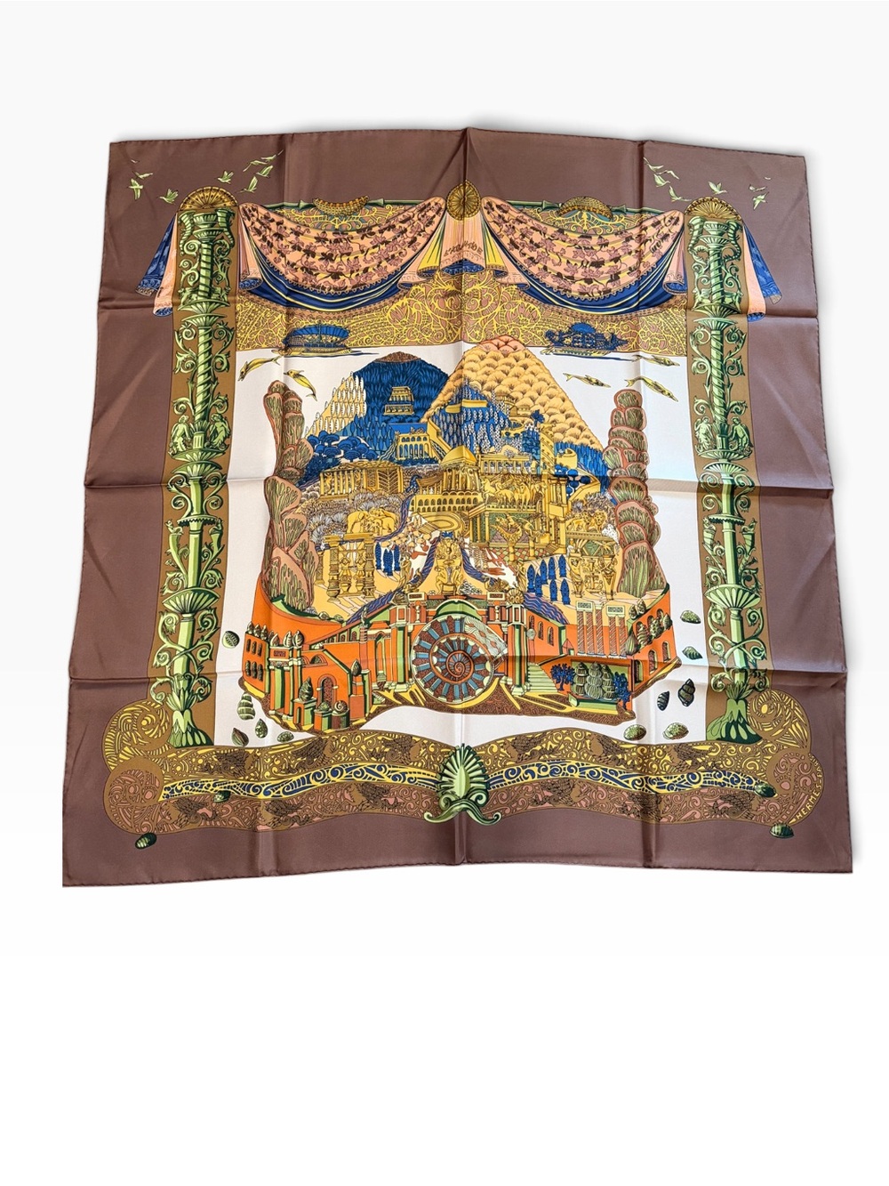 Hermès VINTAGE HERMES L'ATLANTIDE ANNIE FAIVRE CARRÉ 90 SILK